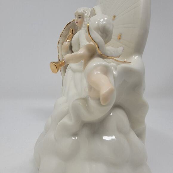 Vintage Christmas Decor Avon Angel & Cherub Porcelain Figurine Gold Stars 1998 - Picture 9 of 15